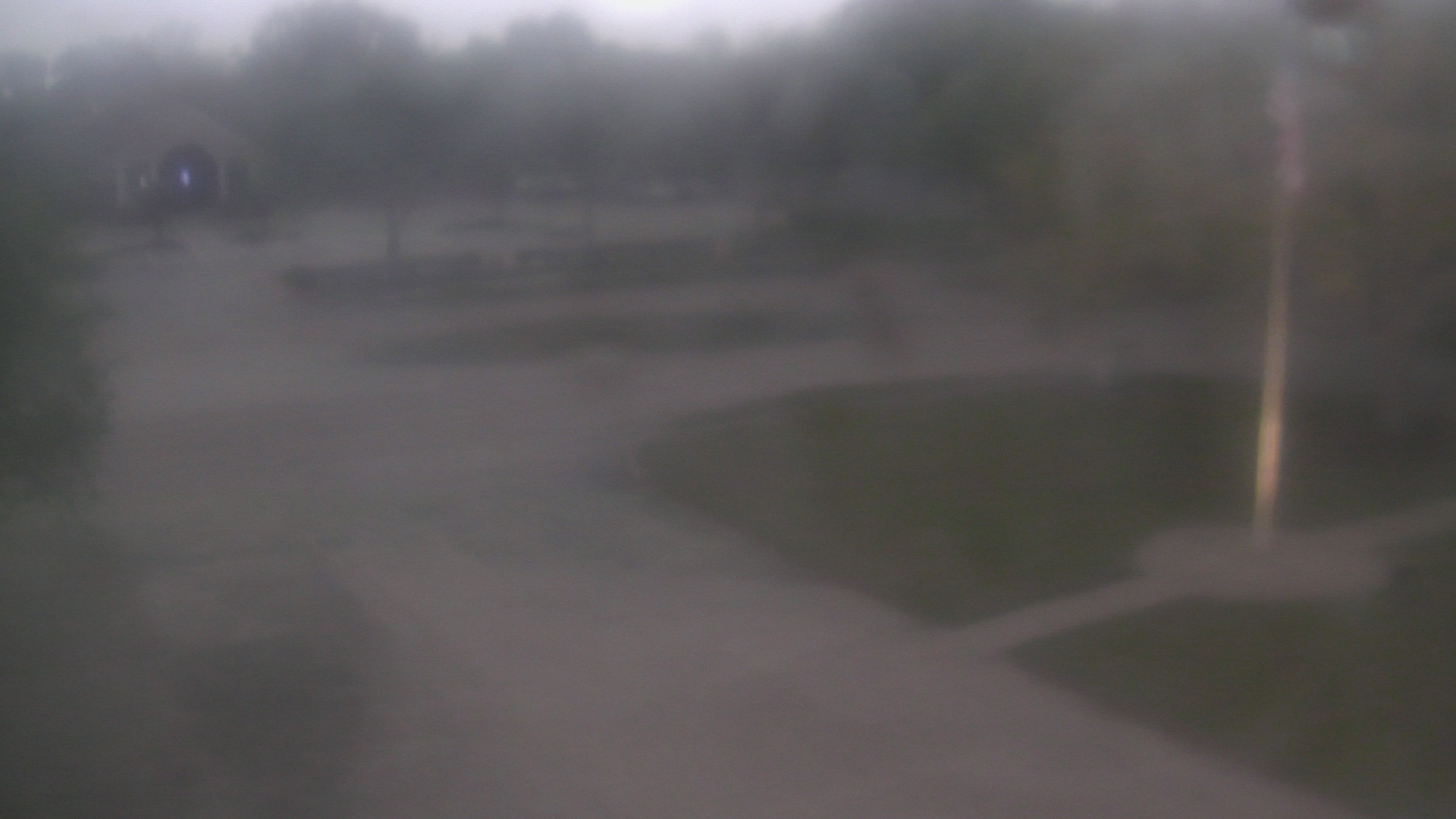 Thumbnail for current weather camera view from City of League City Fire Station 4 in League City, Texas