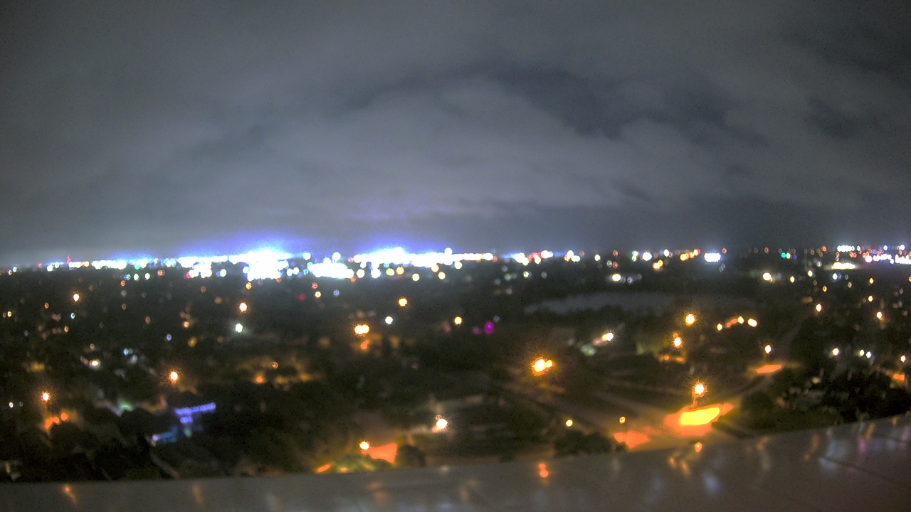 Thumbnail for current weather camera view from City of League City South Shore Water Tower in League City, Texas