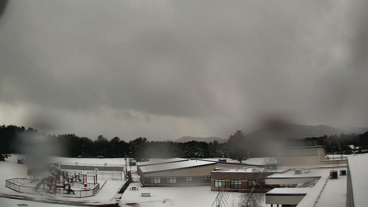 Thumbnail for current weather camera view from Stuart M Townsend Elementary School in Lake Luzerne, New York