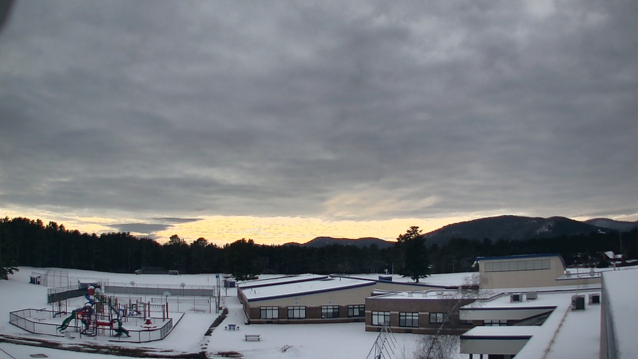 Thumbnail for current weather camera view from Stuart M Townsend Elementary School in Lake Luzerne, New York