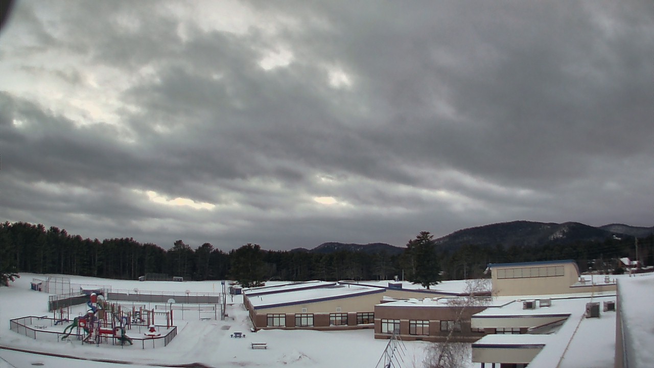 Thumbnail for current weather camera view from Stuart M Townsend Elementary School in Lake Luzerne, New York