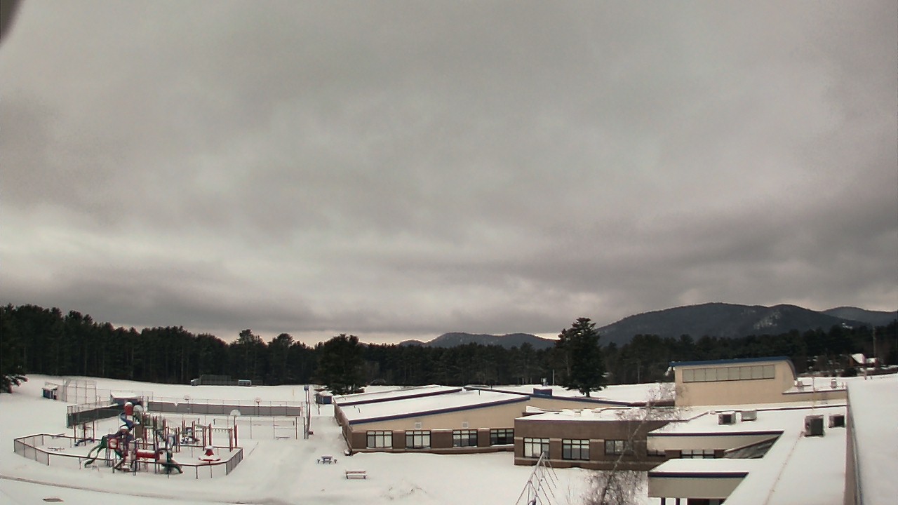 Thumbnail for current weather camera view from Stuart M Townsend Elementary School in Lake Luzerne, New York