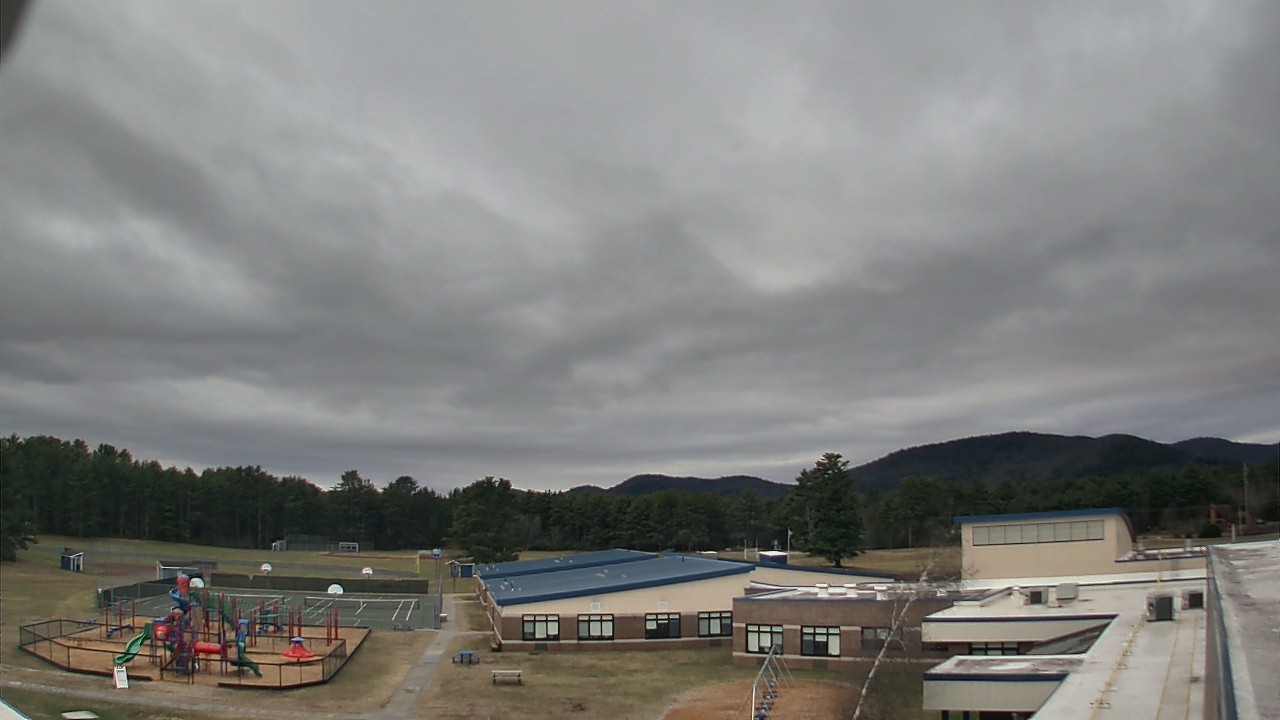 Thumbnail for current weather camera view from Stuart M Townsend Elementary School in Lake Luzerne, New York