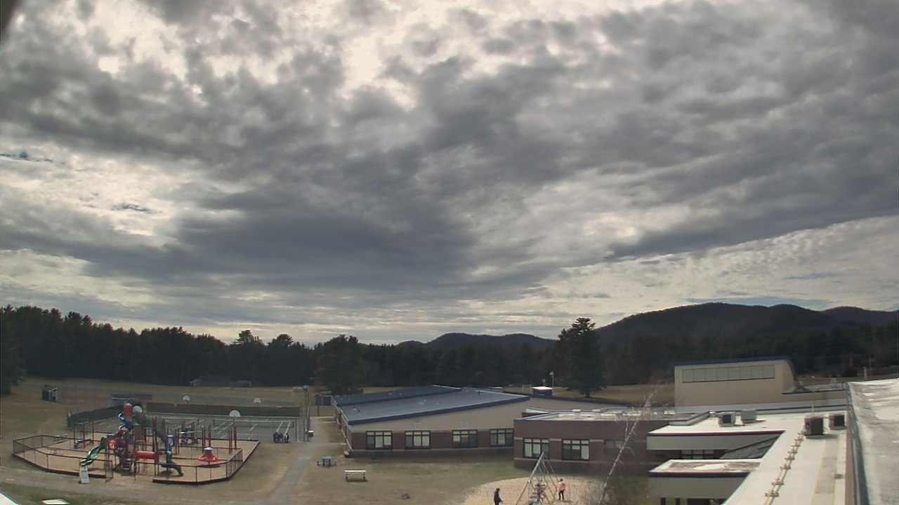Thumbnail for current weather camera view from Stuart M Townsend Elementary School in Lake Luzerne, New York
