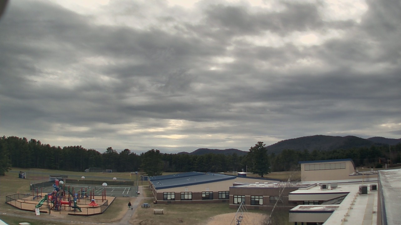 Thumbnail for current weather camera view from Stuart M Townsend Elementary School in Lake Luzerne, New York