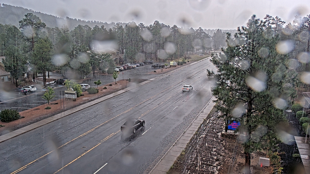 Thumbnail for current weather camera view from Town of Pinetop-Lakeside in Lakeside, Arizona