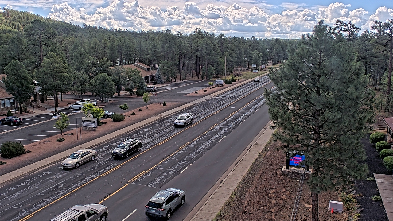 Thumbnail for current weather camera view from Town of Pinetop-Lakeside in Lakeside, Arizona
