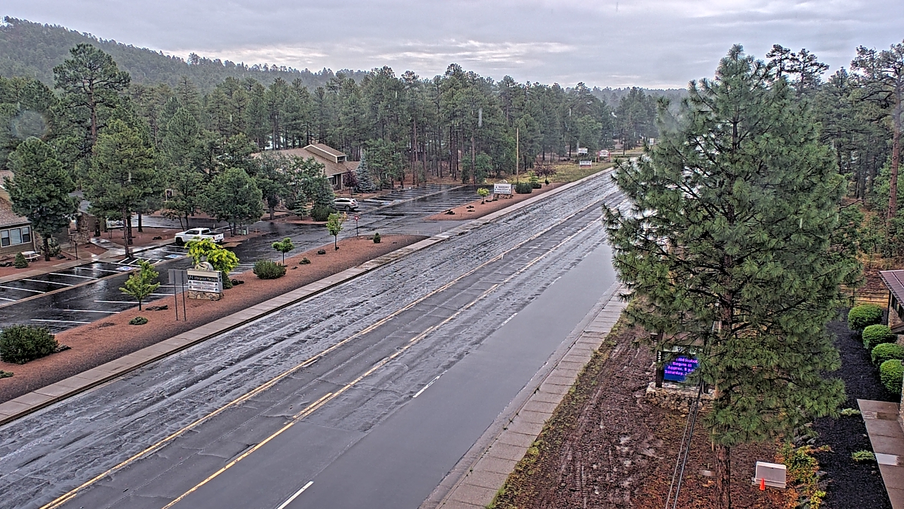 Thumbnail for current weather camera view from Town of Pinetop-Lakeside in Lakeside, Arizona