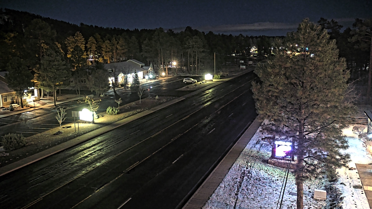 Thumbnail for current weather camera view from Town of Pinetop-Lakeside in Lakeside, Arizona