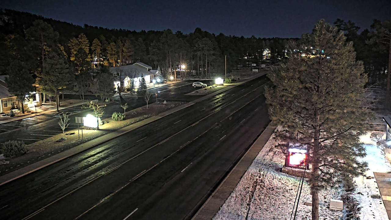Thumbnail for current weather camera view from Town of Pinetop-Lakeside in Lakeside, Arizona