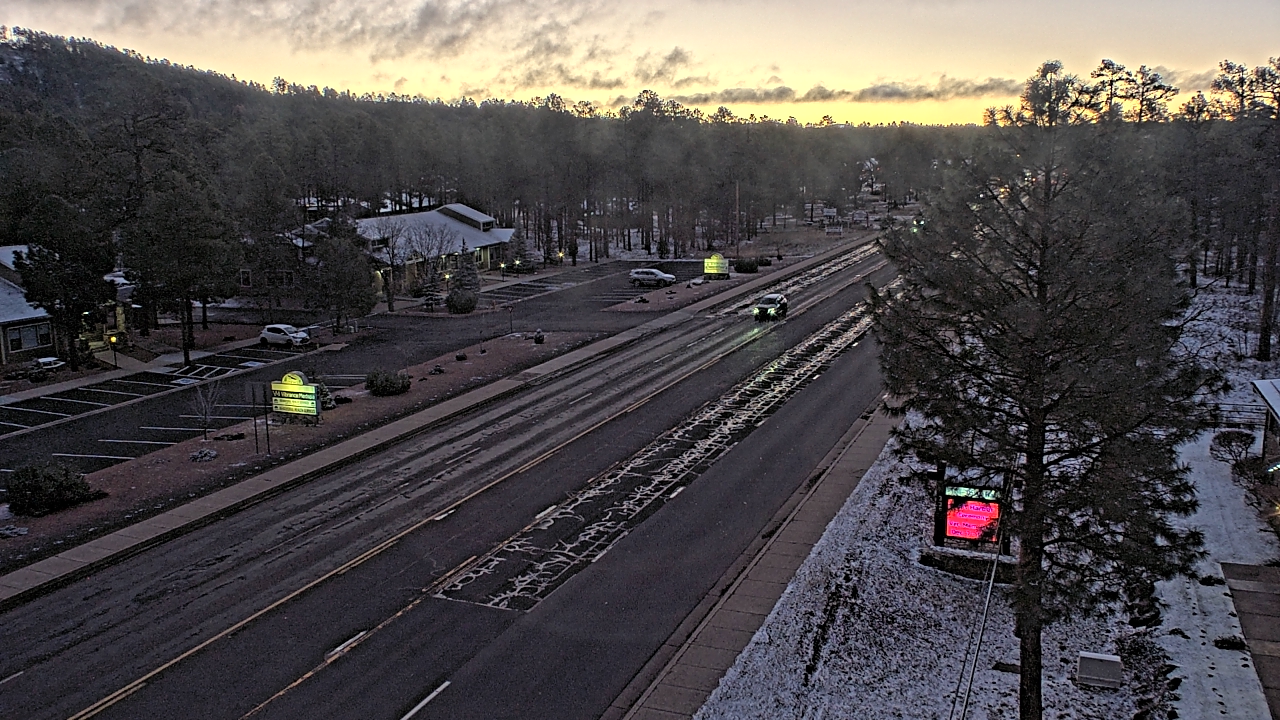 Thumbnail for current weather camera view from Town of Pinetop-Lakeside in Lakeside, Arizona