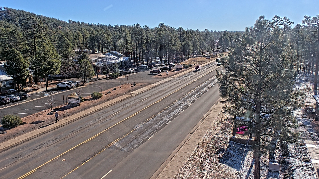 Thumbnail for current weather camera view from Town of Pinetop-Lakeside in Lakeside, Arizona