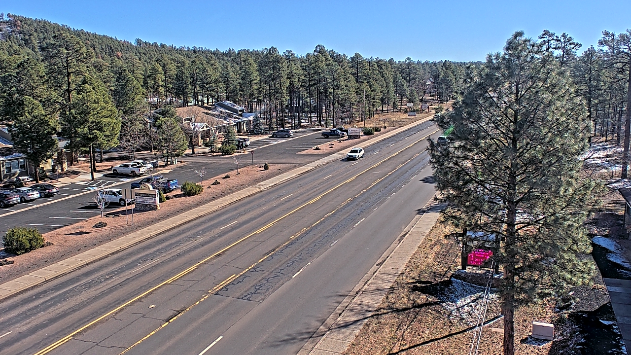 Thumbnail for current weather camera view from Town of Pinetop-Lakeside in Lakeside, Arizona