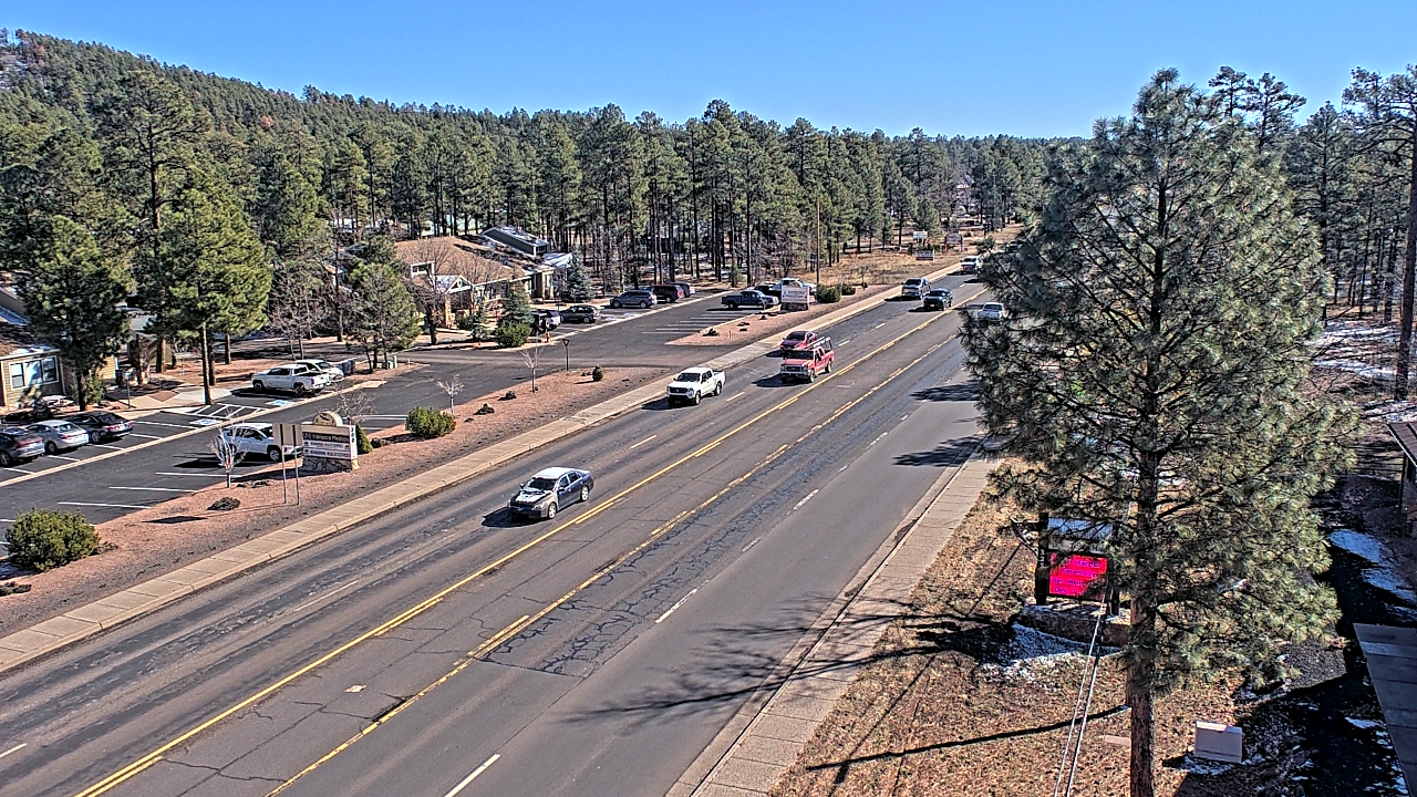 Thumbnail for current weather camera view from Town of Pinetop-Lakeside in Lakeside, Arizona