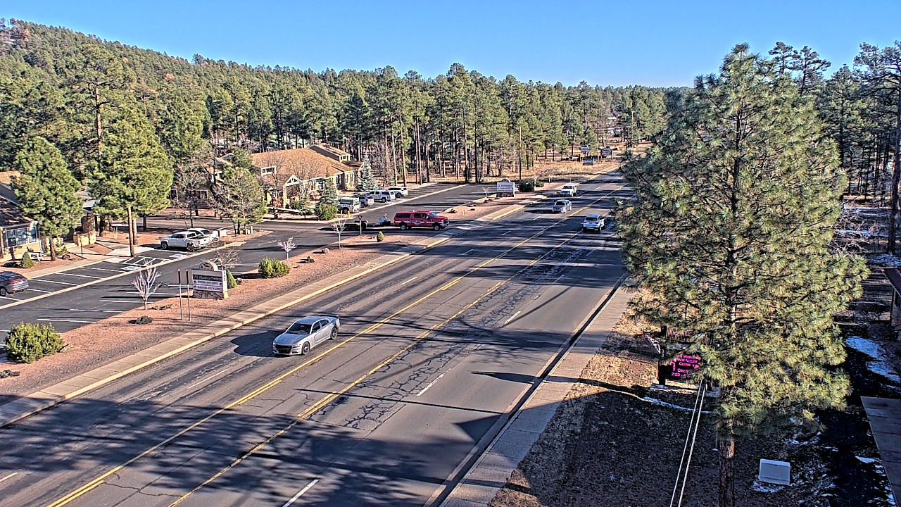 Thumbnail for current weather camera view from Town of Pinetop-Lakeside in Lakeside, Arizona