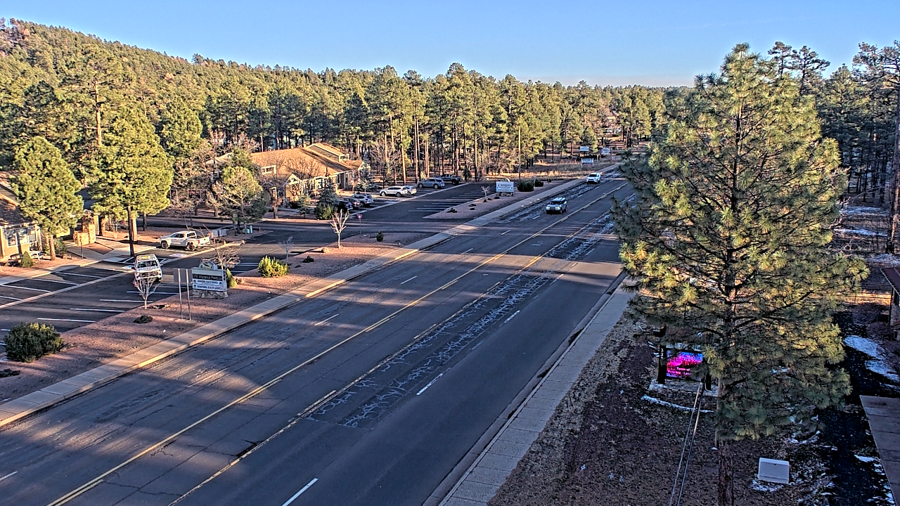 Thumbnail for current weather camera view from Town of Pinetop-Lakeside in Lakeside, Arizona