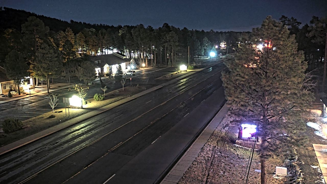 Thumbnail for current weather camera view from Town of Pinetop-Lakeside in Lakeside, Arizona