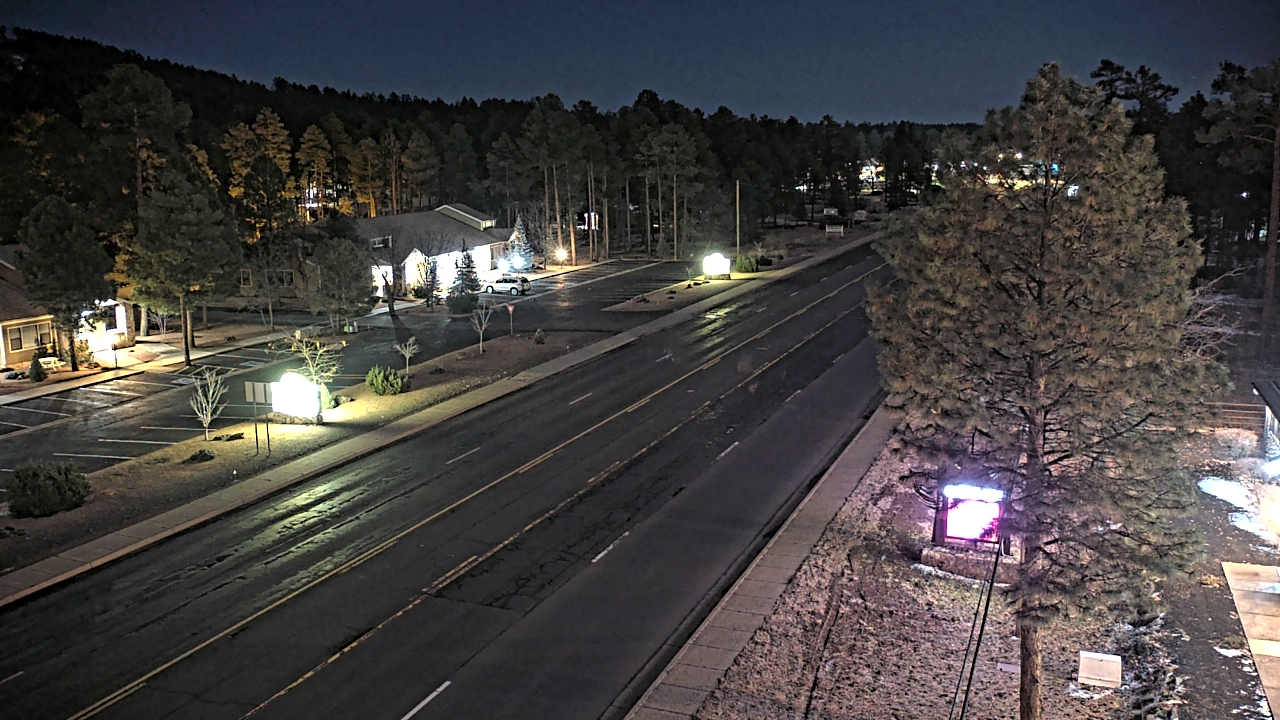 Thumbnail for current weather camera view from Town of Pinetop-Lakeside in Lakeside, Arizona