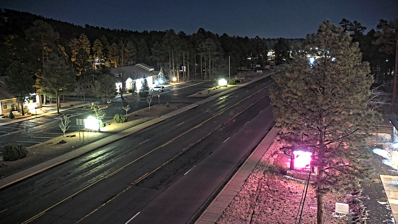 Thumbnail for current weather camera view from Town of Pinetop-Lakeside in Lakeside, Arizona