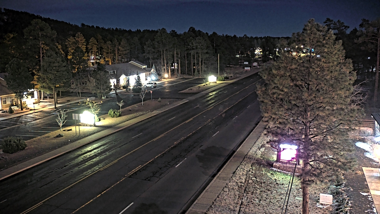Thumbnail for current weather camera view from Town of Pinetop-Lakeside in Lakeside, Arizona