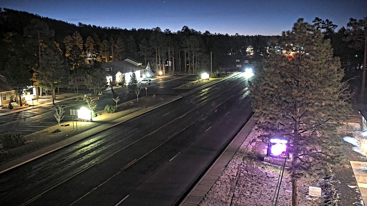 Thumbnail for current weather camera view from Town of Pinetop-Lakeside in Lakeside, Arizona