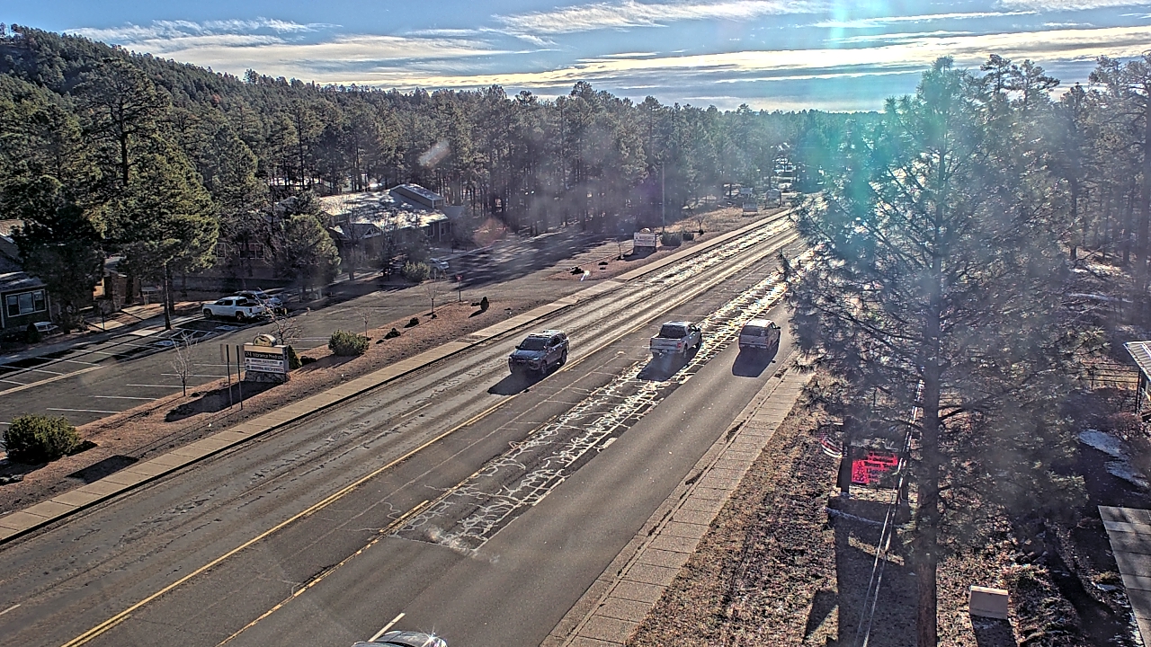 Thumbnail for current weather camera view from Town of Pinetop-Lakeside in Lakeside, Arizona