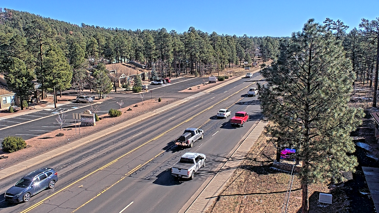 Thumbnail for current weather camera view from Town of Pinetop-Lakeside in Lakeside, Arizona