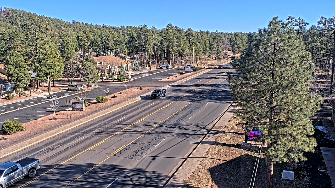 Thumbnail for current weather camera view from Town of Pinetop-Lakeside in Lakeside, Arizona