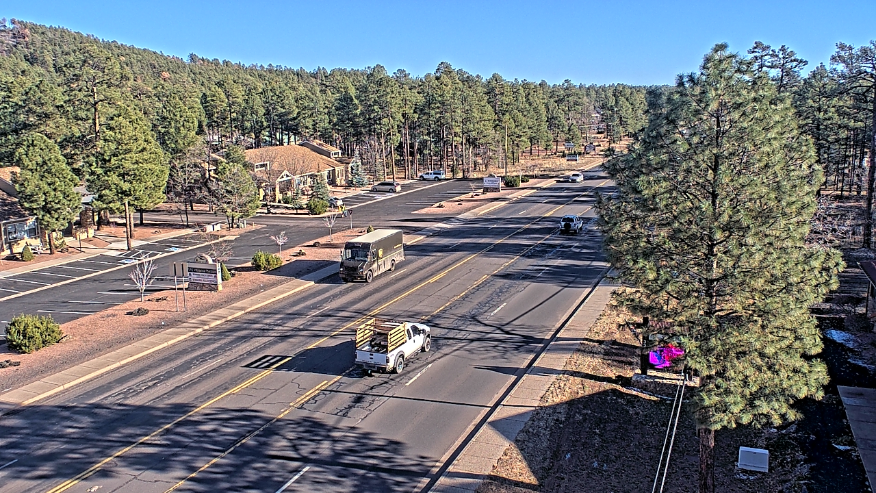 Thumbnail for current weather camera view from Town of Pinetop-Lakeside in Lakeside, Arizona