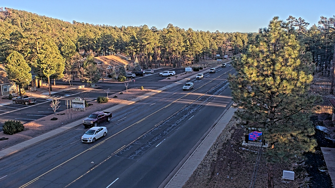 Thumbnail for current weather camera view from Town of Pinetop-Lakeside in Lakeside, Arizona