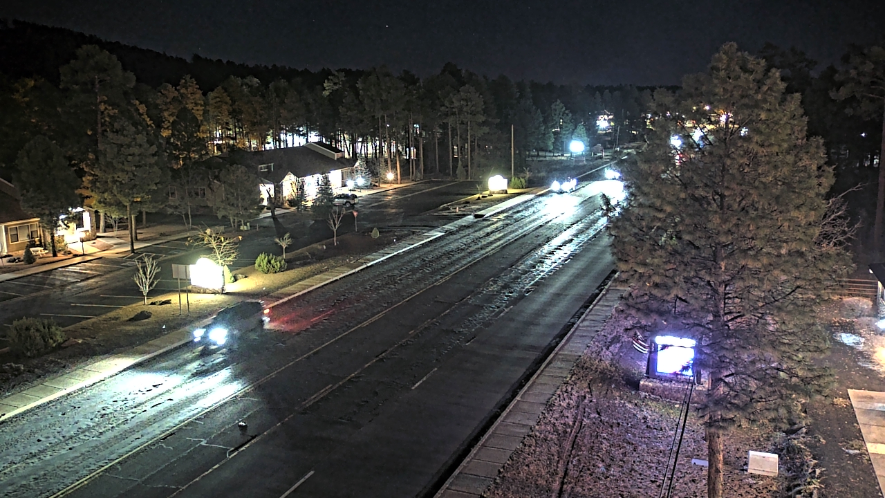 Thumbnail for current weather camera view from Town of Pinetop-Lakeside in Lakeside, Arizona