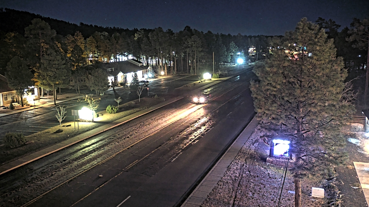 Thumbnail for current weather camera view from Town of Pinetop-Lakeside in Lakeside, Arizona