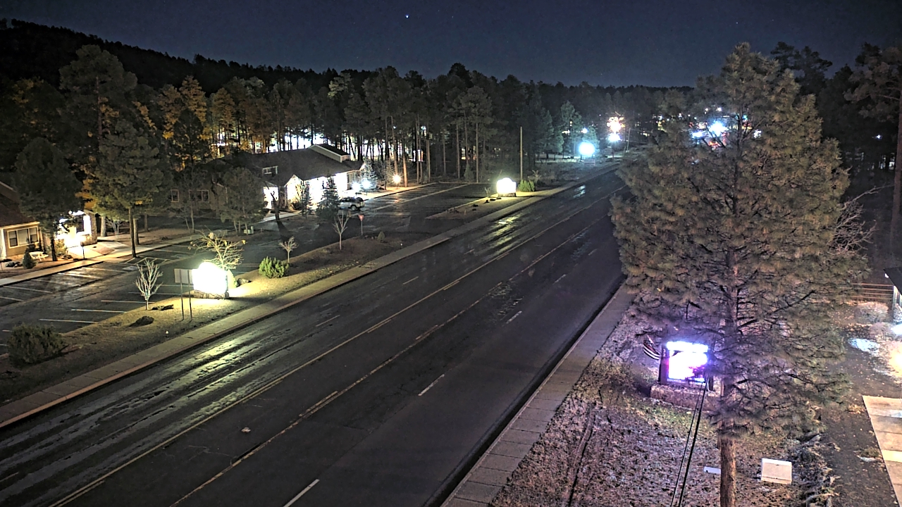 Thumbnail for current weather camera view from Town of Pinetop-Lakeside in Lakeside, Arizona