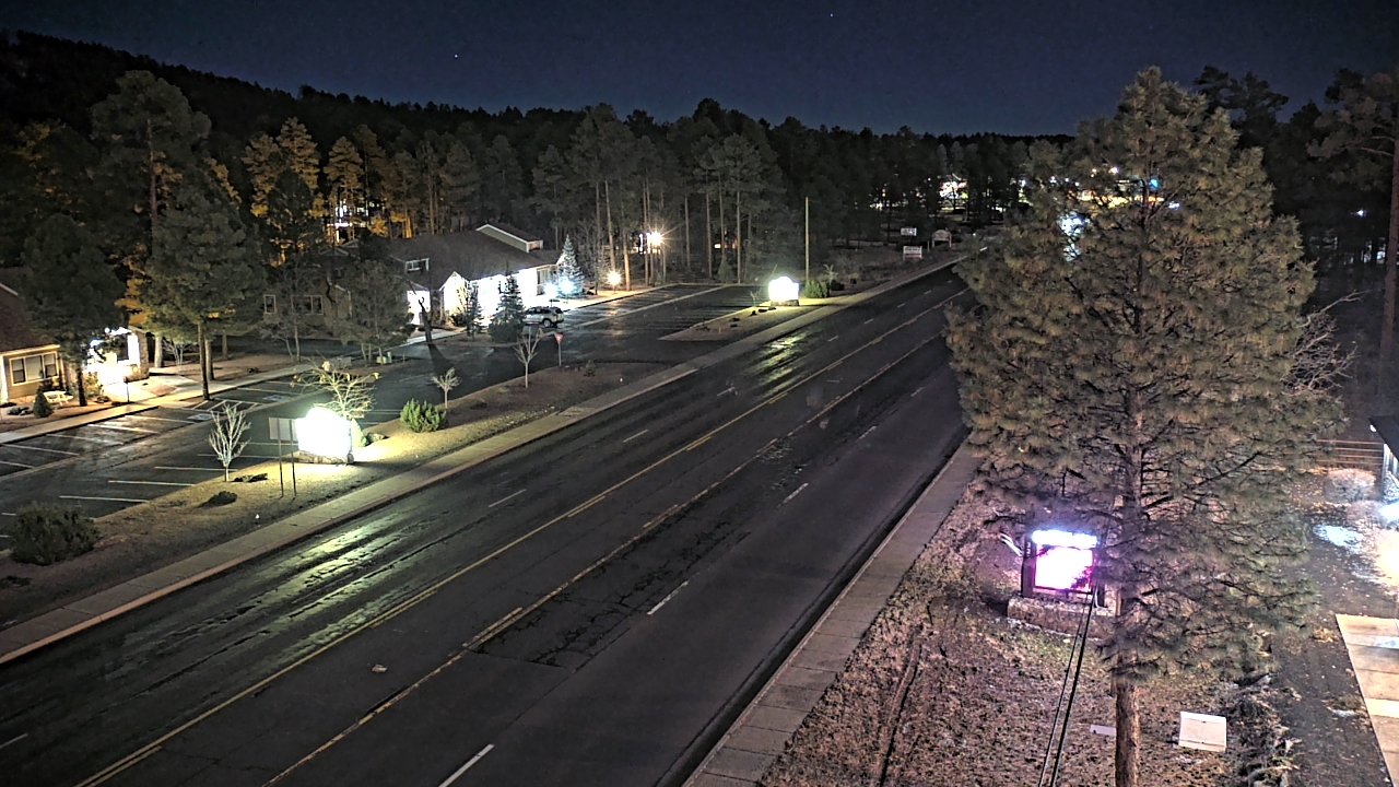 Thumbnail for current weather camera view from Town of Pinetop-Lakeside in Lakeside, Arizona