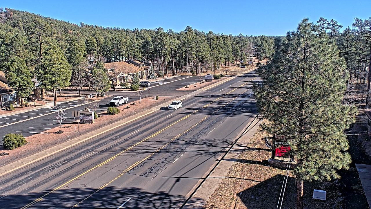 Thumbnail for current weather camera view from Town of Pinetop-Lakeside in Lakeside, Arizona