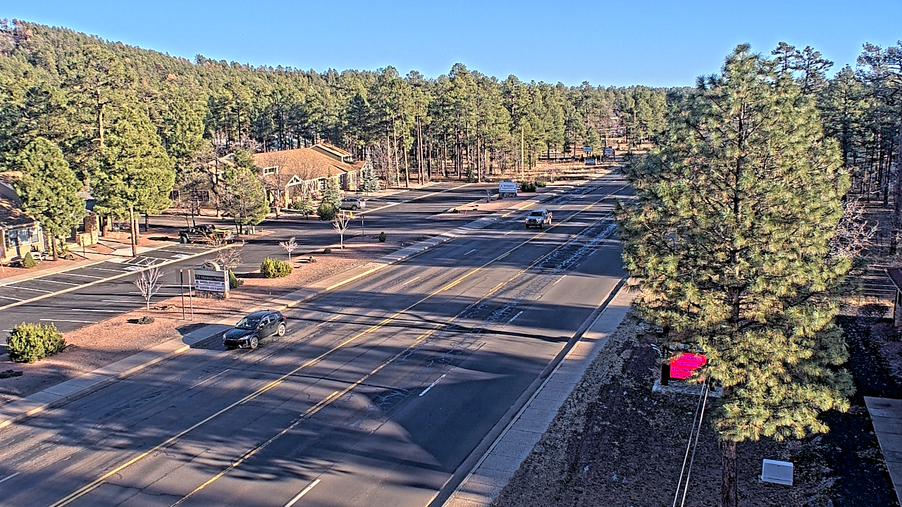 Thumbnail for current weather camera view from Town of Pinetop-Lakeside in Lakeside, Arizona