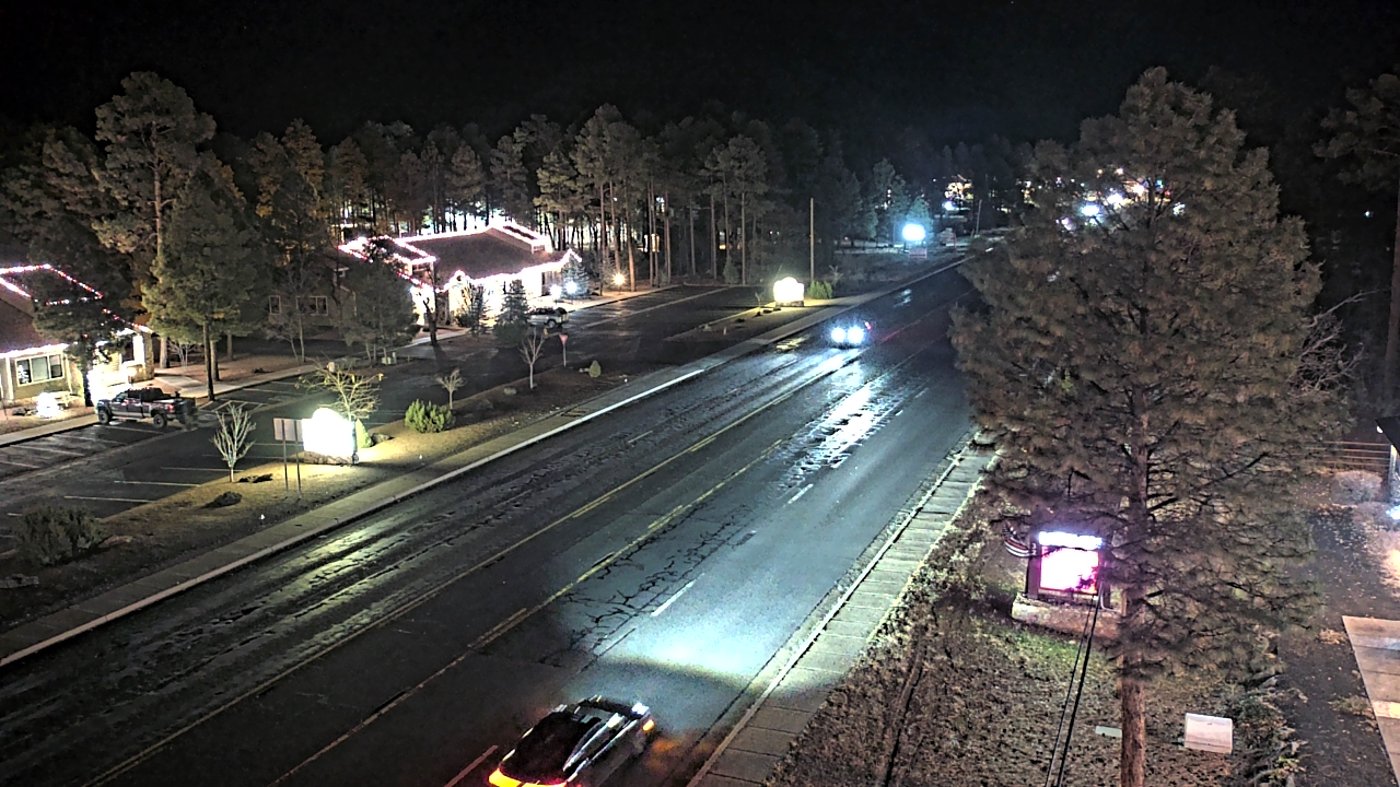 Thumbnail for current weather camera view from Town of Pinetop-Lakeside in Lakeside, Arizona