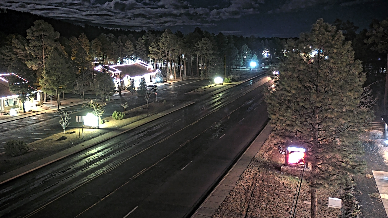 Thumbnail for current weather camera view from Town of Pinetop-Lakeside in Lakeside, Arizona