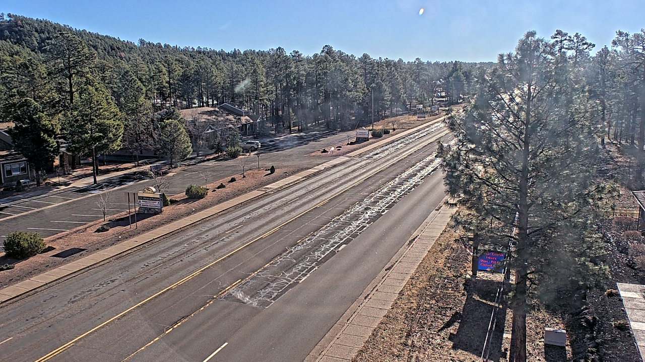 Thumbnail for current weather camera view from Town of Pinetop-Lakeside in Lakeside, Arizona