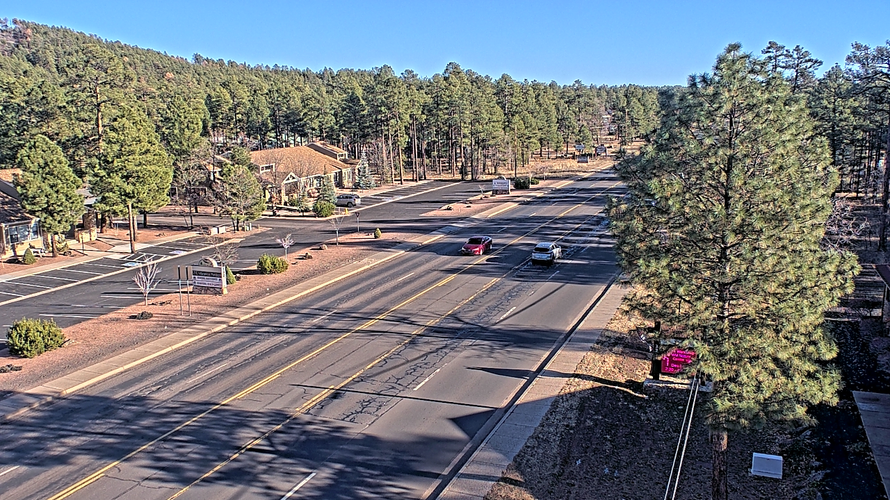 Thumbnail for current weather camera view from Town of Pinetop-Lakeside in Lakeside, Arizona