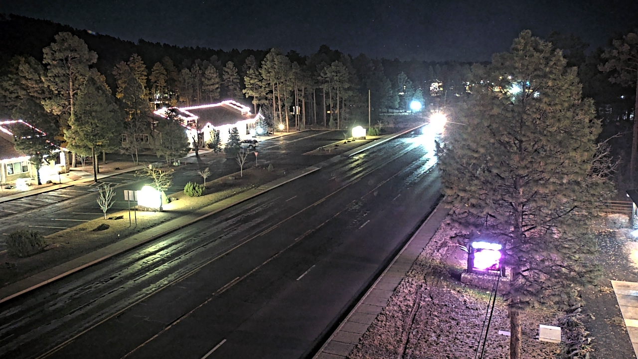 Thumbnail for current weather camera view from Town of Pinetop-Lakeside in Lakeside, Arizona