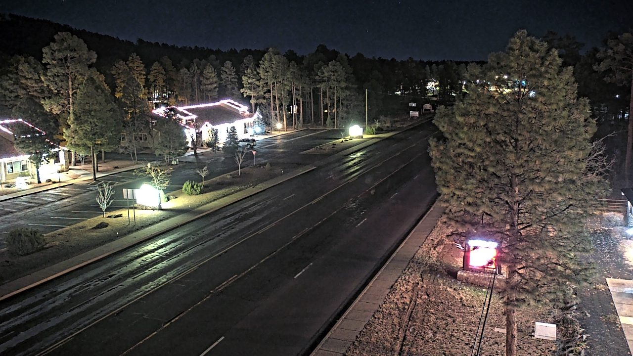 Thumbnail for current weather camera view from Town of Pinetop-Lakeside in Lakeside, Arizona