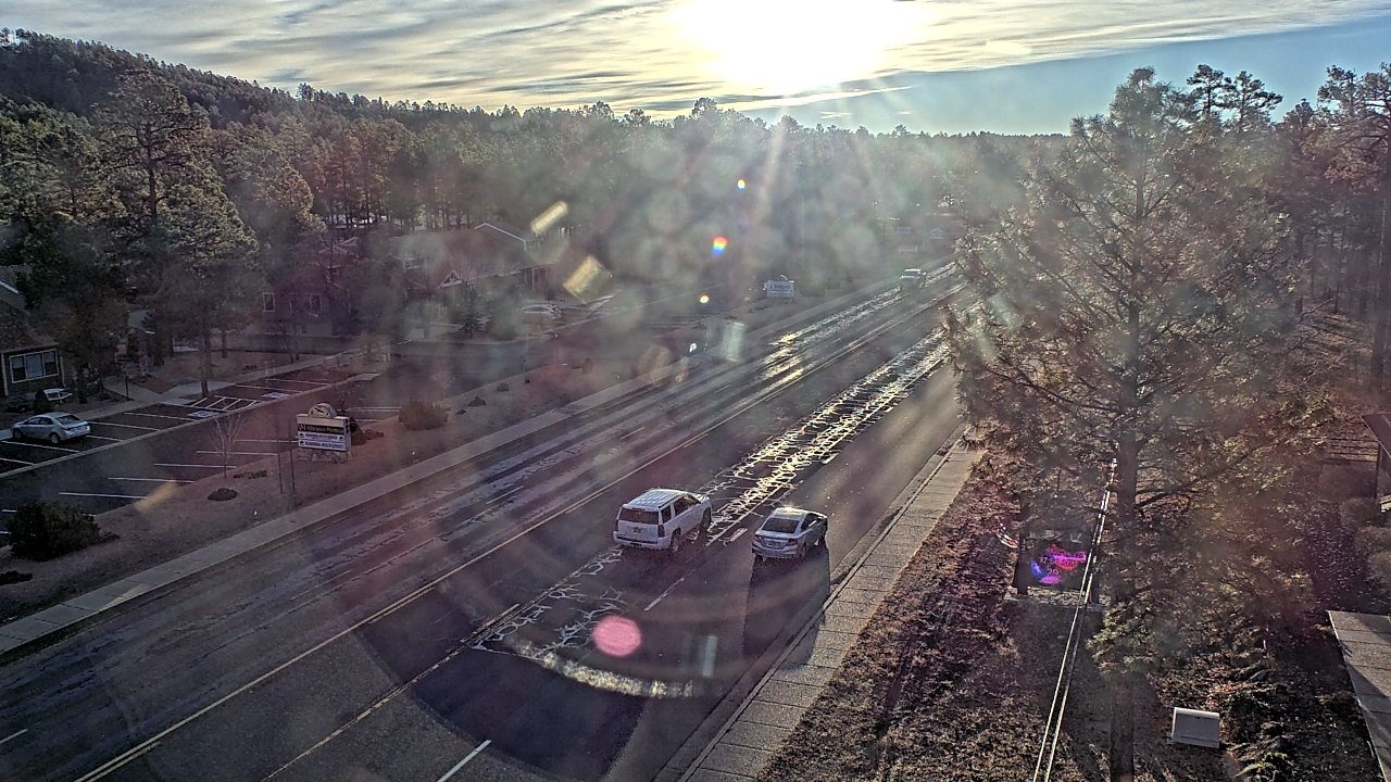 Thumbnail for current weather camera view from Town of Pinetop-Lakeside in Lakeside, Arizona