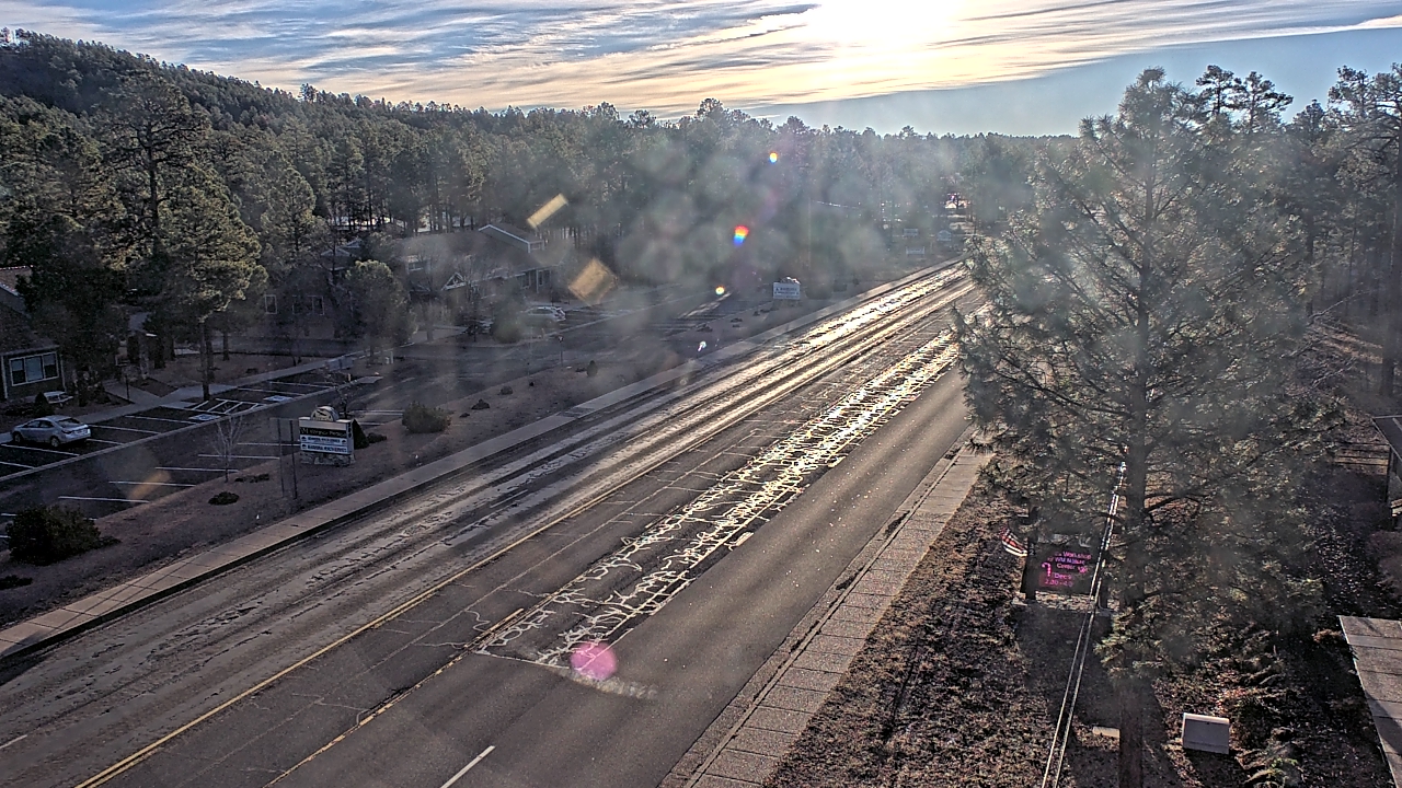 Thumbnail for current weather camera view from Town of Pinetop-Lakeside in Lakeside, Arizona