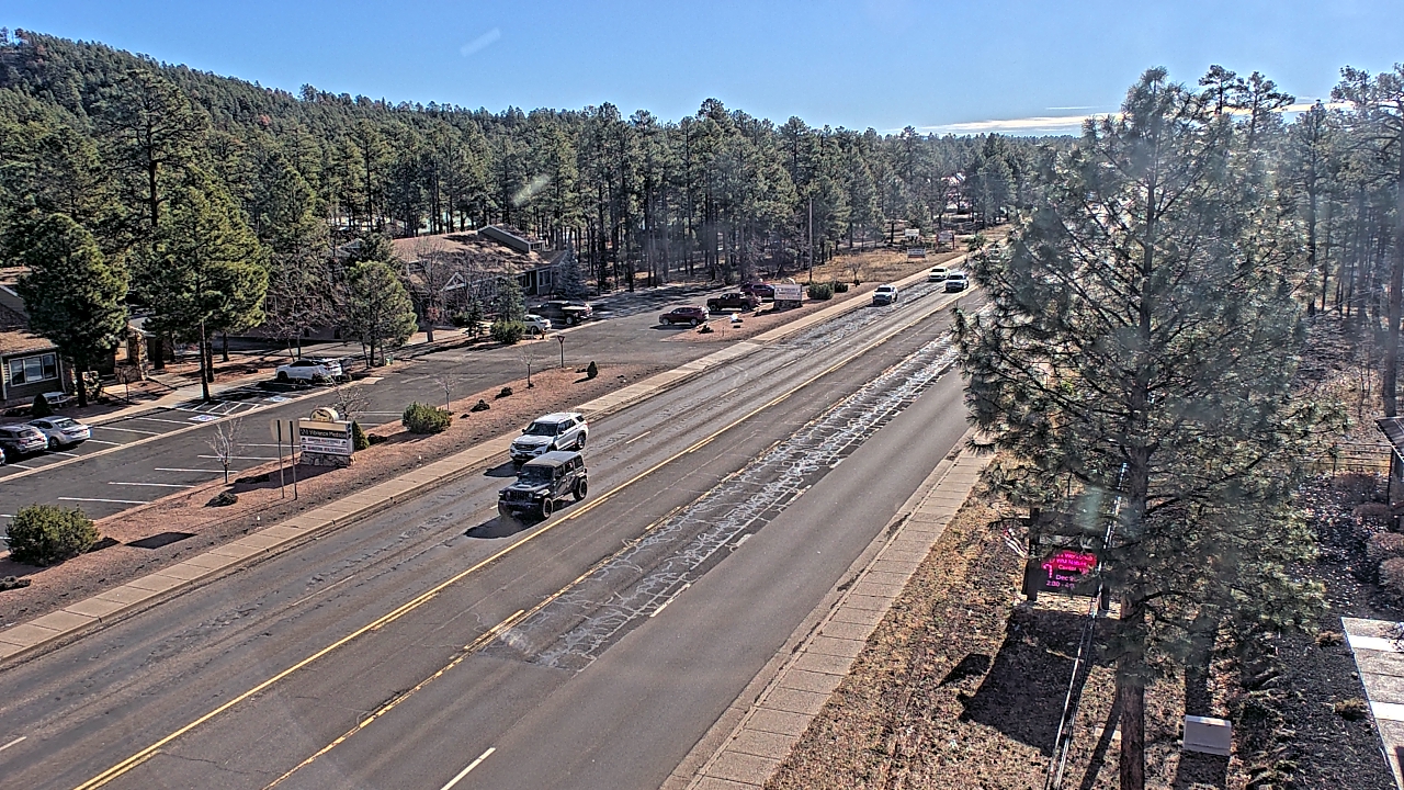 Thumbnail for current weather camera view from Town of Pinetop-Lakeside in Lakeside, Arizona