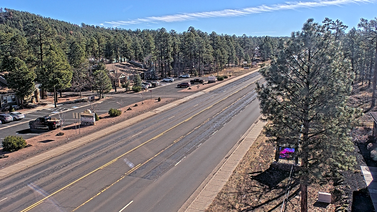 Thumbnail for current weather camera view from Town of Pinetop-Lakeside in Lakeside, Arizona