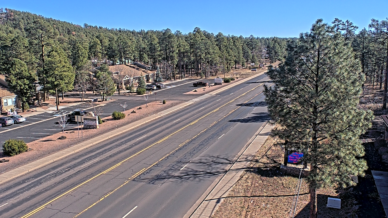 Thumbnail for current weather camera view from Town of Pinetop-Lakeside in Lakeside, Arizona