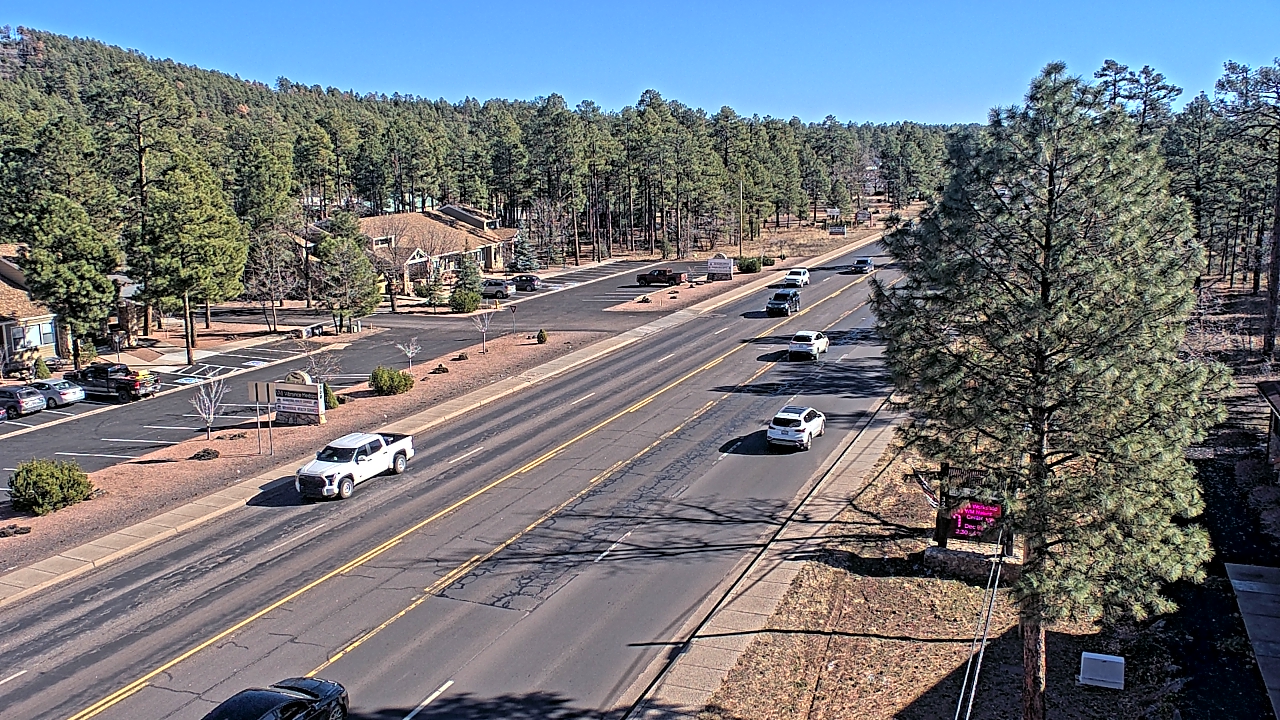 Thumbnail for current weather camera view from Town of Pinetop-Lakeside in Lakeside, Arizona