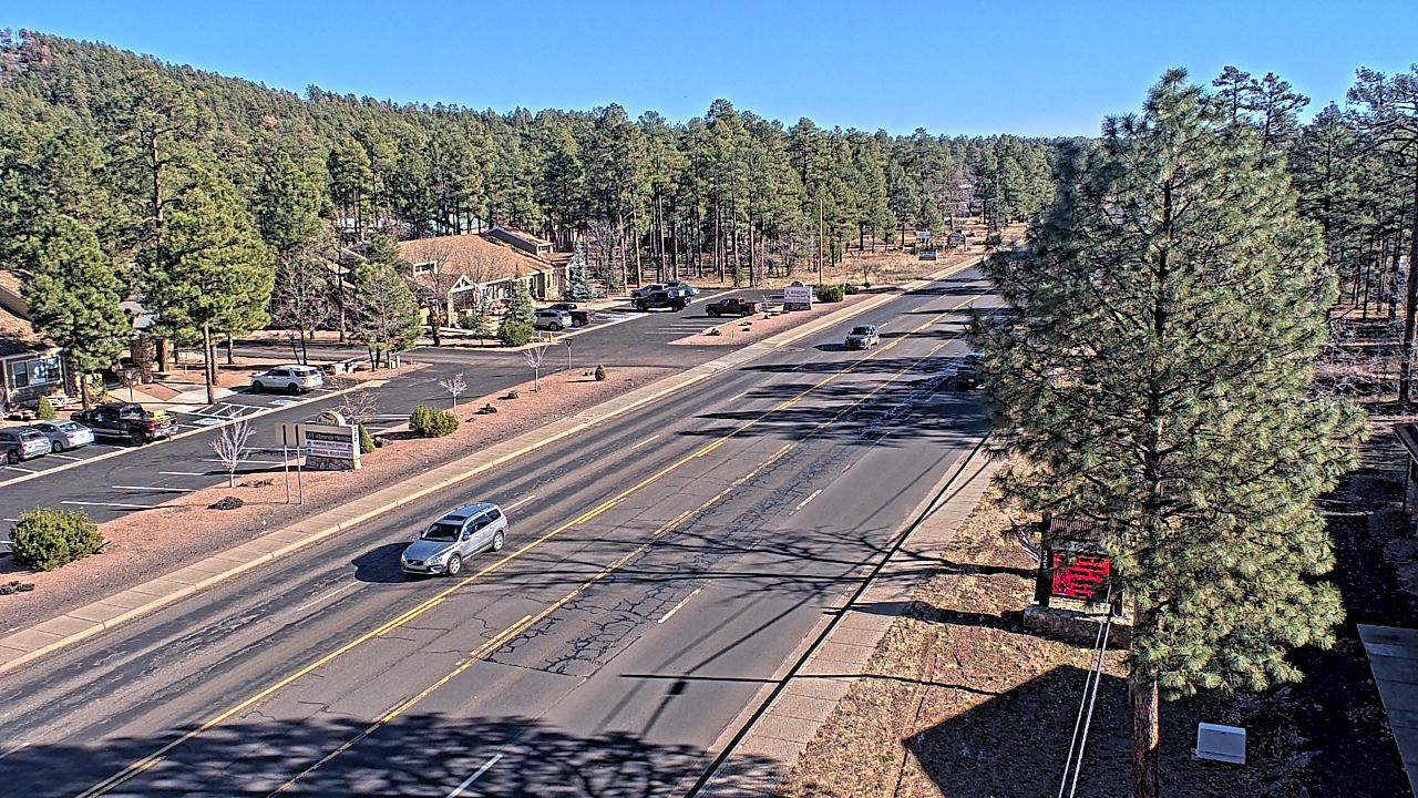 Thumbnail for current weather camera view from Town of Pinetop-Lakeside in Lakeside, Arizona