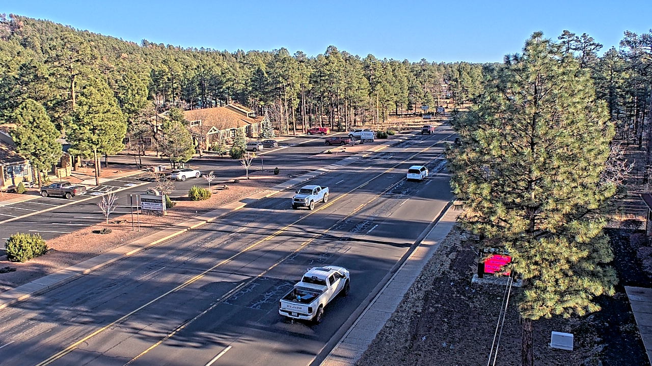 Thumbnail for current weather camera view from Town of Pinetop-Lakeside in Lakeside, Arizona